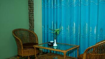 Deluxe Room | 1 bedroom, free WiFi