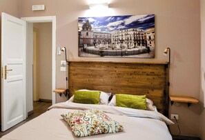 Double or Twin Room, Balcony | Select Comfort beds, minibar, individually decorated - B&B Benincasa (Palermo)