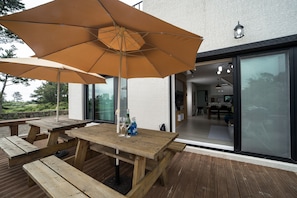 Exterior - rabbit foot renthouse (Jeju City)