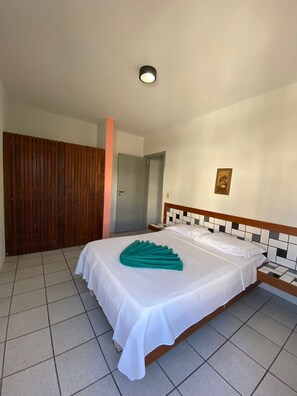 ตู้นิรภัยในห้องพัก, ผ้าม่านกันแสง, เตารีด/โต๊ะรีดผ้า, Wi-Fi ฟรี