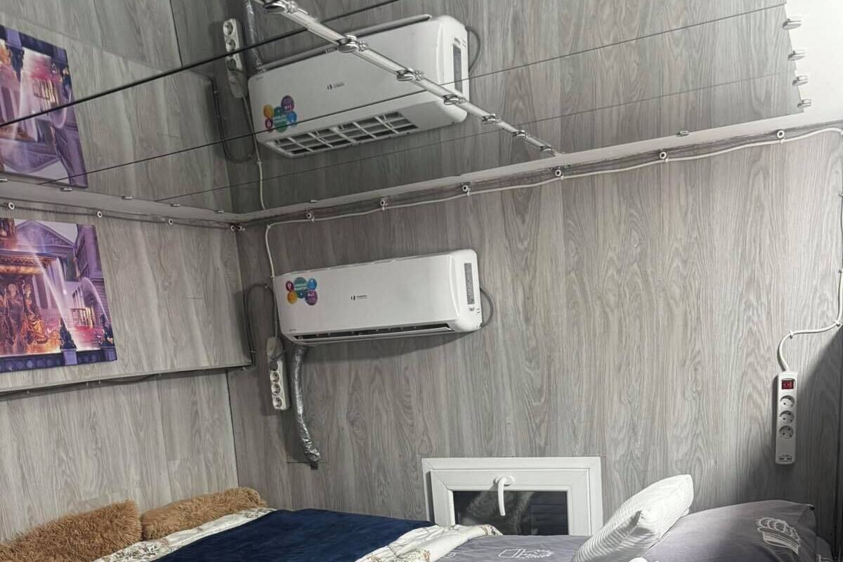 Economy Triple Room | Premium bedding, soundproofing, iron/ironing board, free WiFi