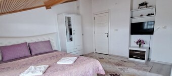 Salda Golu Celikoz Apart