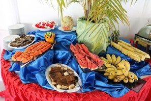 Restaurant - Bougain Villa (Dharga Town)