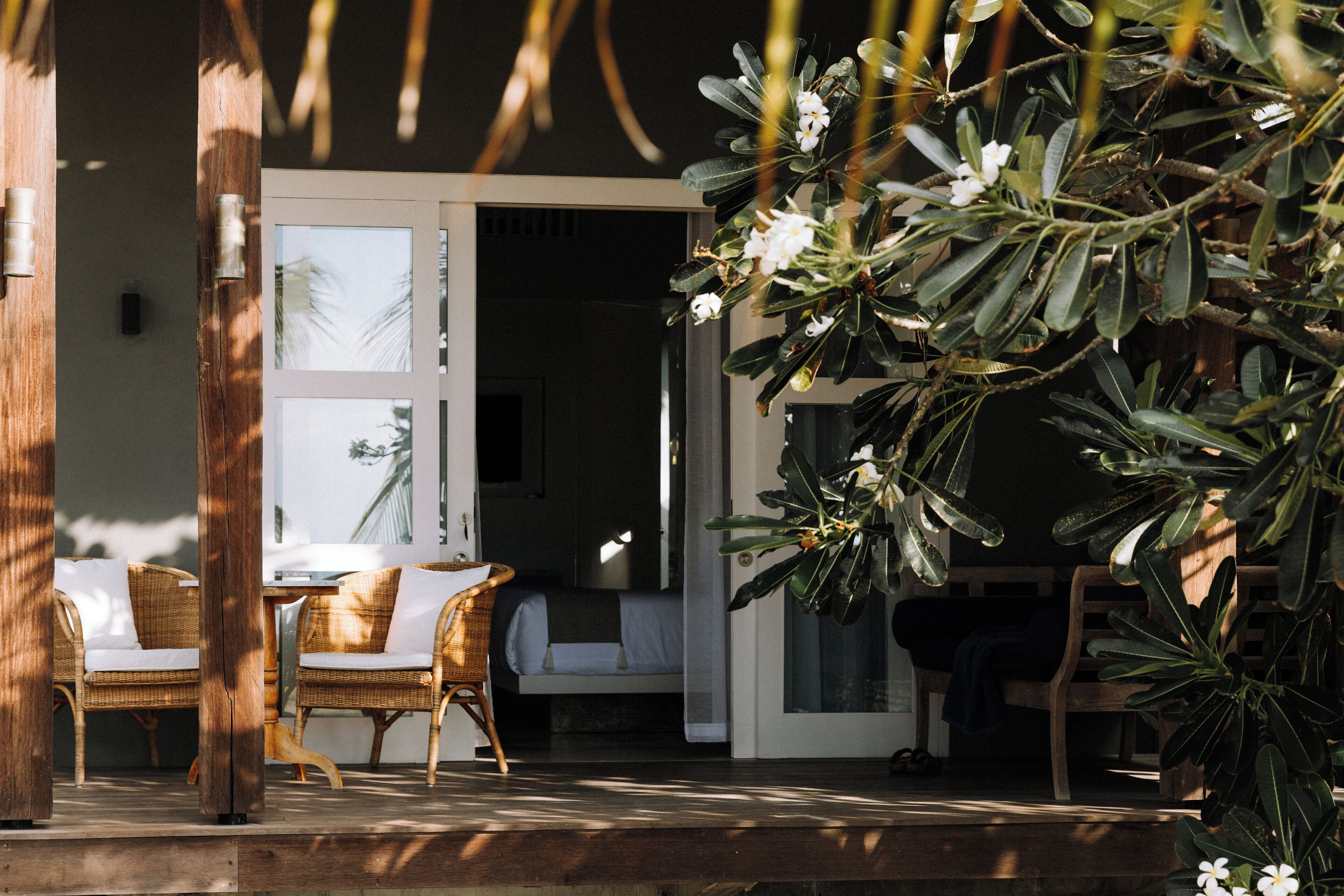 Beachfront Villa | Terrace/patio