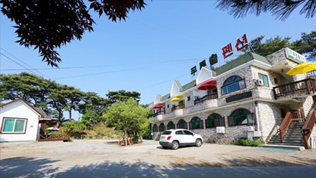 Exterior - Kkotji Purnsol Pension (Taean)