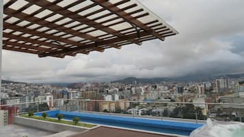 Design Apartment, 2 Bedrooms, Non Smoking, Kitchen | Terrace/patio