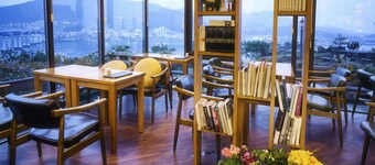 Tongyeong MongDol House