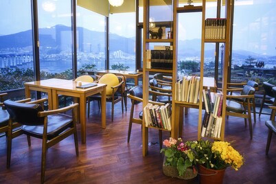 Tongyeong MongDol House