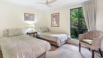 Kookaburra Luxury Cottage | Premium bedding, down duvets, memory-foam beds, individually decorated
