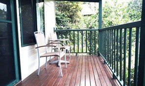 Terrace/patio - The Cottages (Tamborine Mountain)