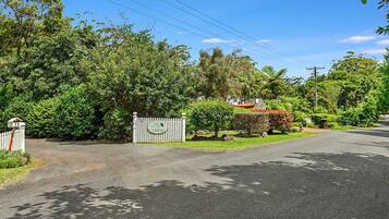 EntrĂ©e de lâhĂ©bergement