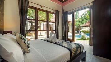 7 bedrooms, in-room safe, desk, blackout curtains