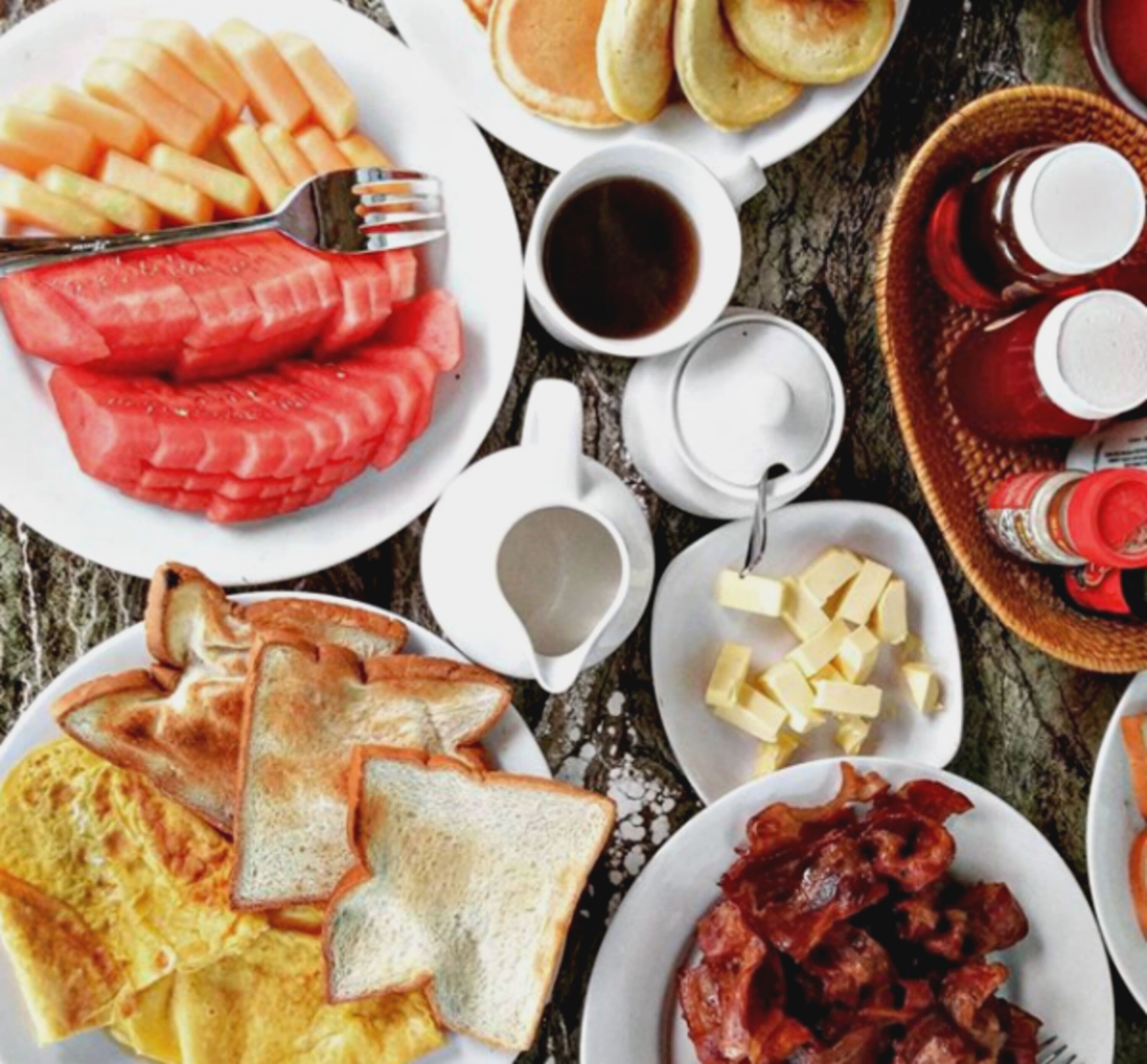 Free daily full breakfast 
