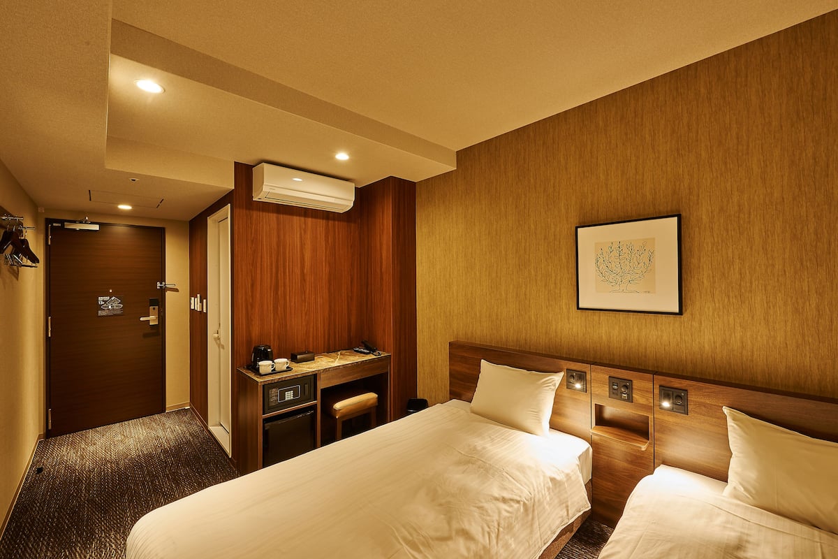 In-room safe, desk, laptop workspace, free WiFi