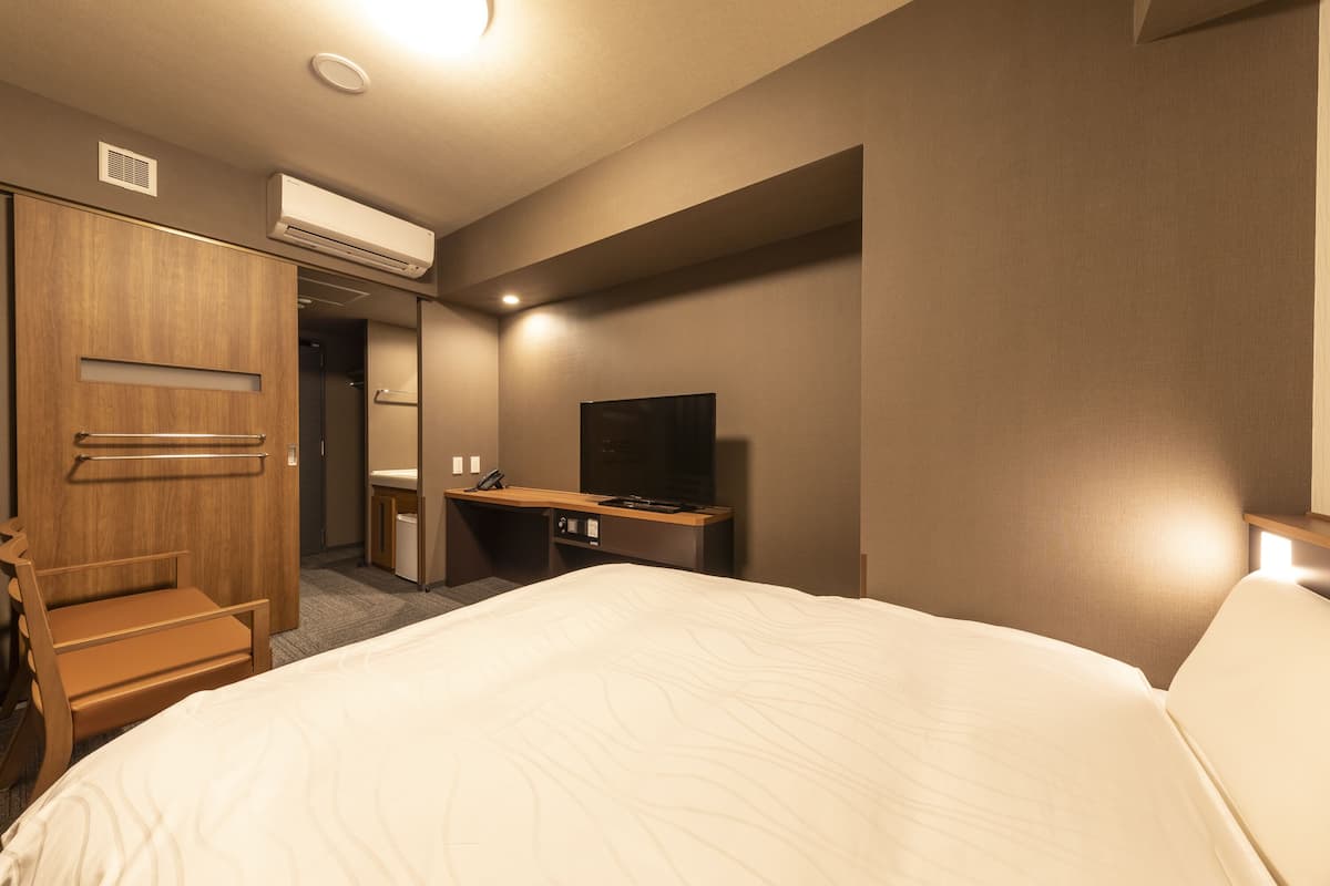 Coffres-forts dans les chambres, bureau