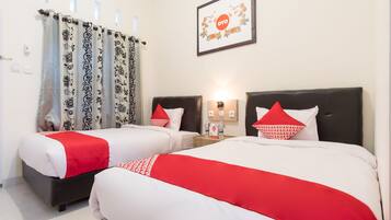 Camera Standard con 2 letti singoli | 1 camera, una scrivania, Wi-Fi gratuito, lenzuola