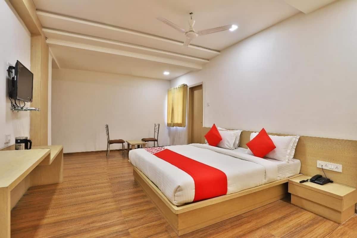 Quarto standard | Escrivaninha, camas extras/dobráveis (sobretaxa), Wi-Fi de cortesia