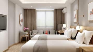 Family Room | Soundproofing, free WiFi, bed sheets