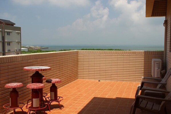 Balcony - Magi House (Magong)