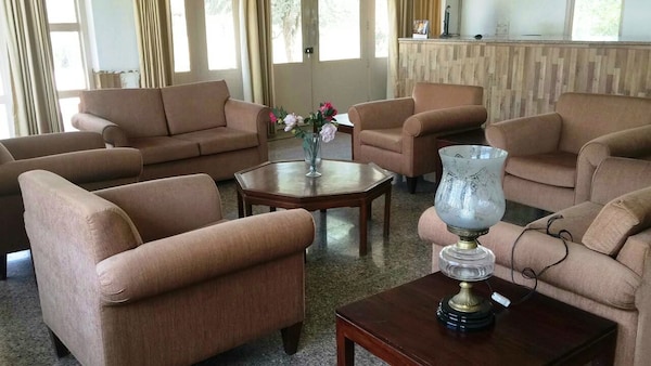Estate Paradiso Jaipur - Jaipur