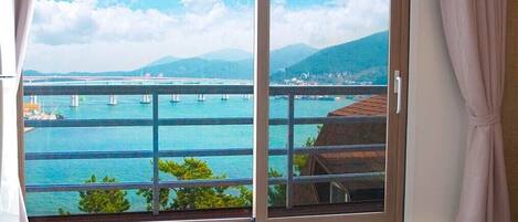 Studio (401 402) | Beach/ocean view