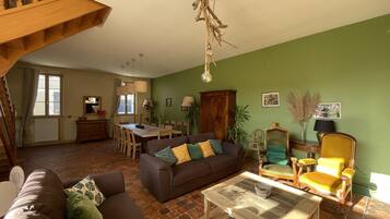 Comfort House, Ensuite (Caroline) | Lounge