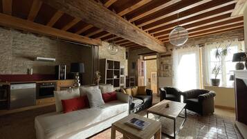 Comfort-Haus, mit Bad (Edmond) | Verschiedenes