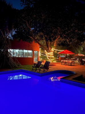 Breakfast, lunch and dinner served - Suleima Lodge (Batokunku)