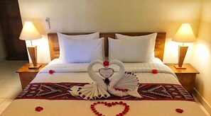 Sistema de insonorización y tabla de planchar con plancha