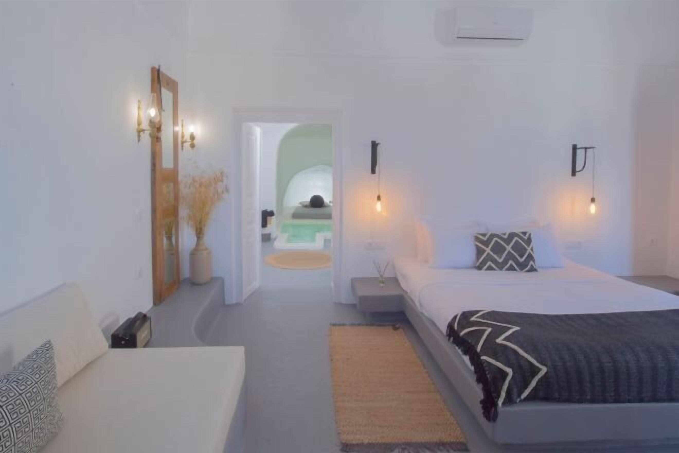 Két bảo mật tại phòng, trang trí khác biệt 