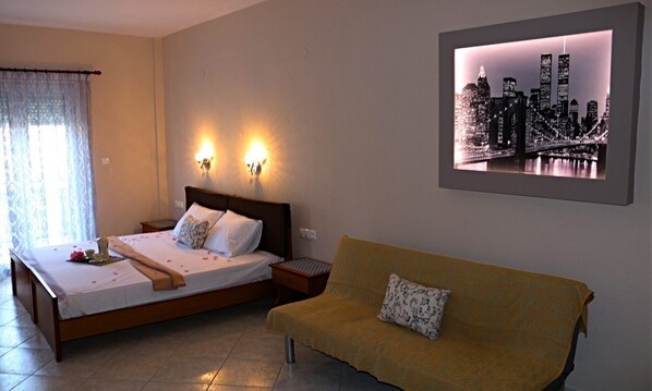 Decoración personalizada, escritorio y sistema de insonorización 