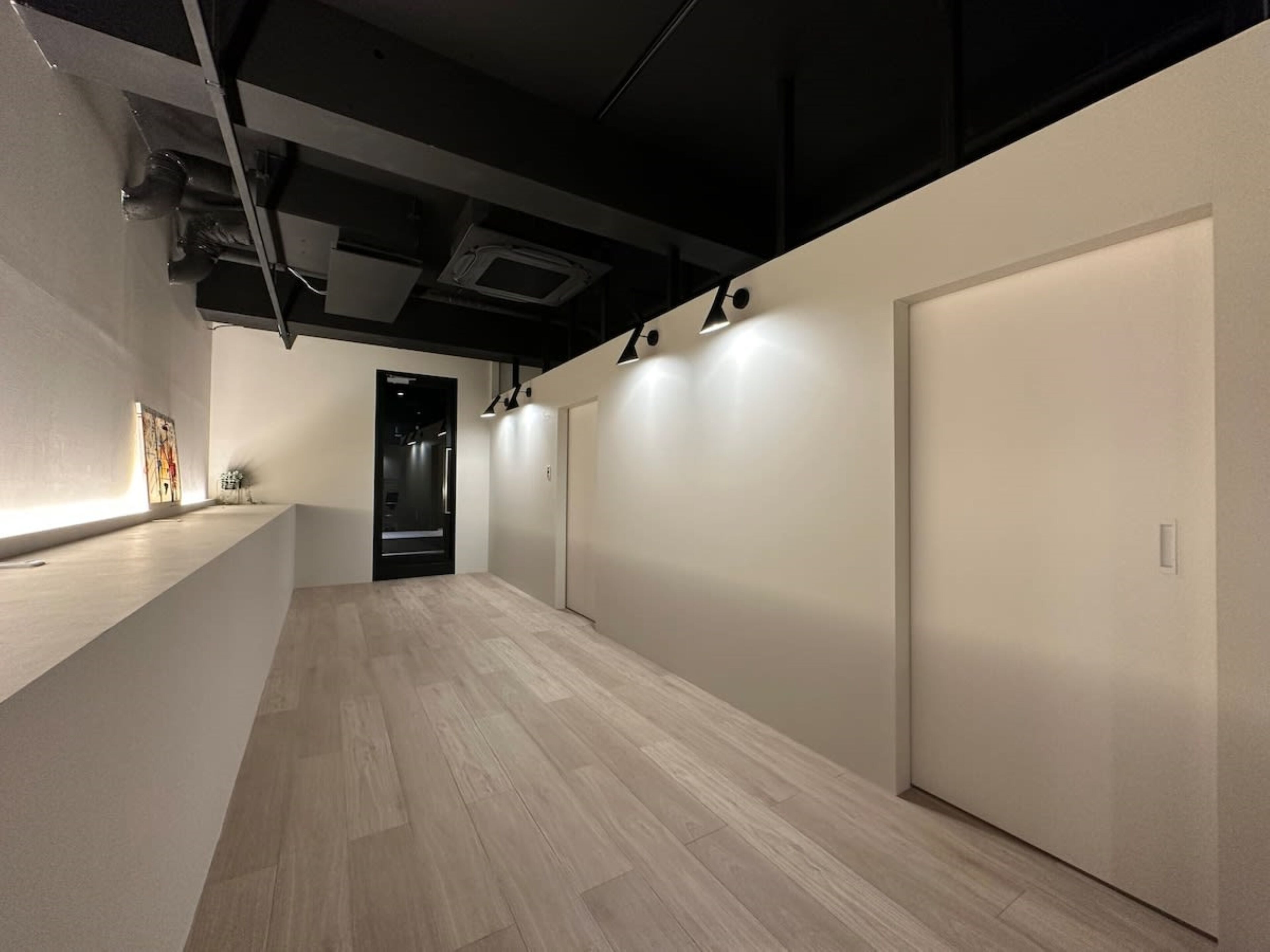 Unit 3A | In-room safe, blackout curtains, iron/ironing board, free WiFi