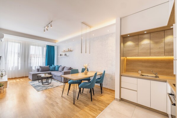 Living area - Arena Big Luxury Apartment (Novi Sad)