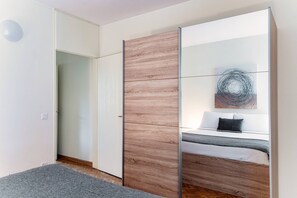 Deluxe Apartment, 1 Bedroom | Down comforters, iron/ironing board, free WiFi, bed sheets - Pazzallo Apartments (Lugano)