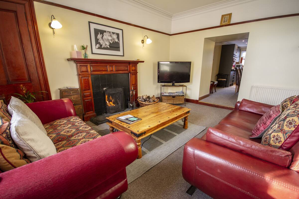 Casa tradicional, 3 habitaciones | Sala de estar