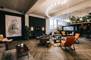 Lobby sitting area - Getaway Gent (Ghent)