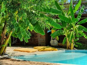 Seasonal outdoor pool