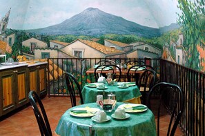 Free daily buffet breakfast - B&B Casa Etna (Linguaglossa)