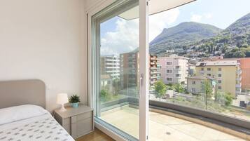 Apartment, 1 Bedroom (ROGGIA 17 - Fourth Floor) | Iron/ironing board, free WiFi, bed sheets