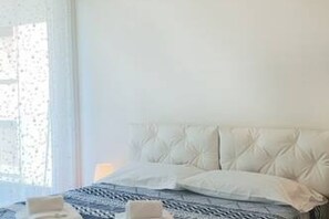 Apartment, 1 Schlafzimmer (ROGGIA 8 - Second Floor) | Bügeleisen/Bügelbrett, kostenloses WLAN, Bettwäsche