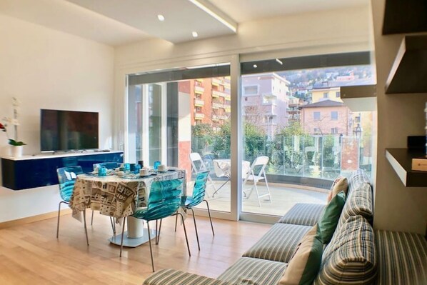 Appartement, 2 chambres (ROGGIA 7 - Second Floor) | Coin séjour