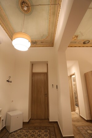 Camera Deluxe vista citta' Ballaro' | Frigobar, escrivaninha, cortinas blackout, quartos à prova de som