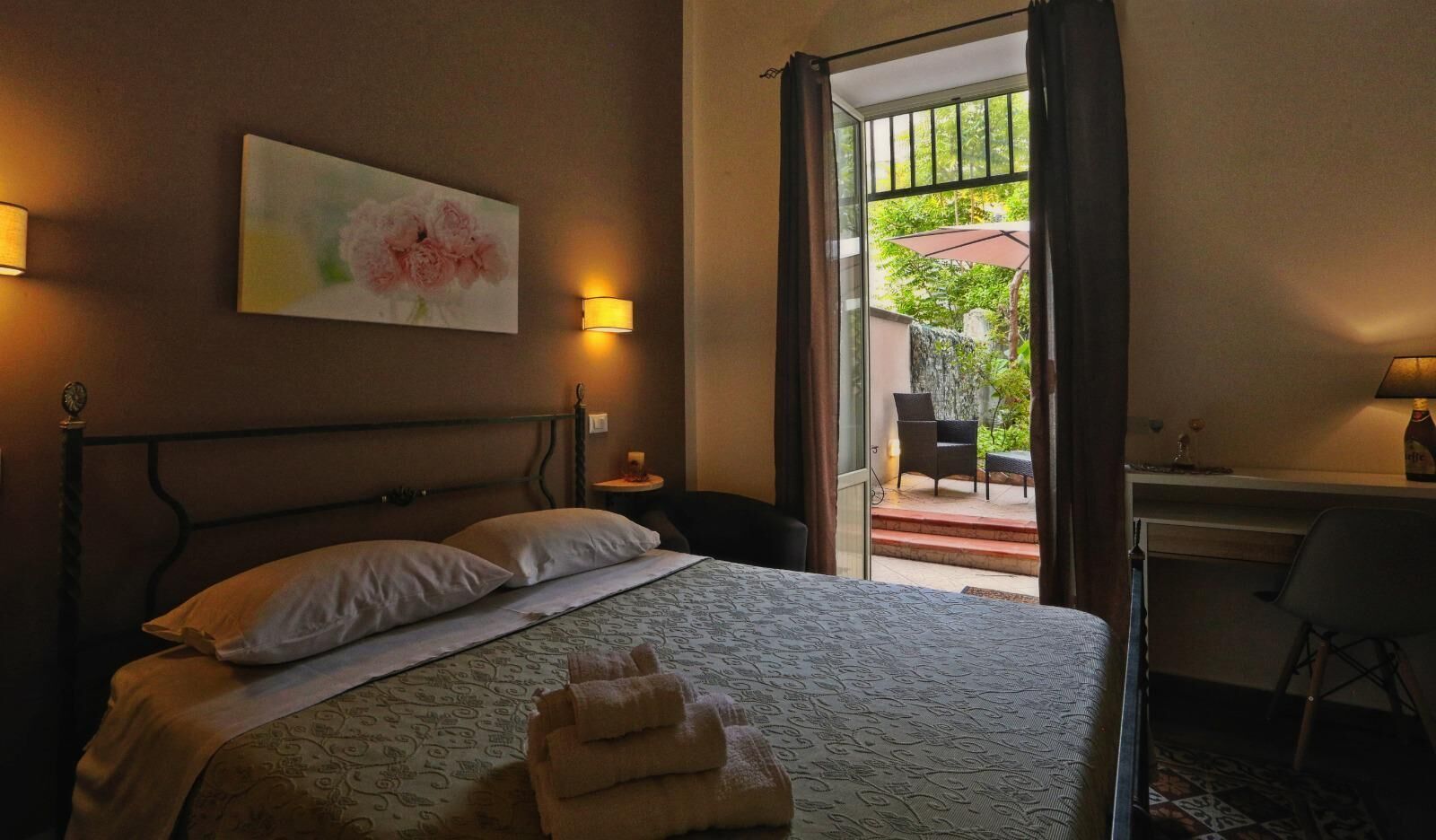 Camera Deluxe  con giardino Capo | Minibar, Schreibtisch, Verdunkelungsvorhänge, schallisolierte Zimmer