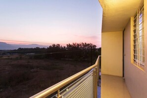 Deluxe Room | Balcony view