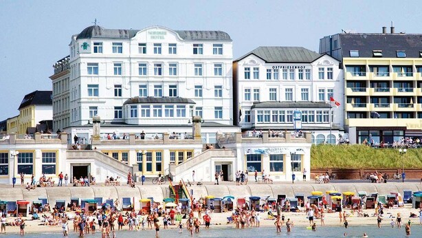 Front of property - Strandhotel Ostfriesenhof (Borkum)
