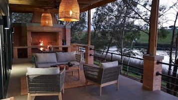 Cabin (1) | Terrace/patio