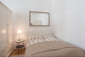 Apartment Top 23 (incl. EUR60 Cleaning, Towel+Linen Fee) | 1 makuuhuone, silitysrauta/-lauta, ilmainen Wi-Fi, vuodevaatteet