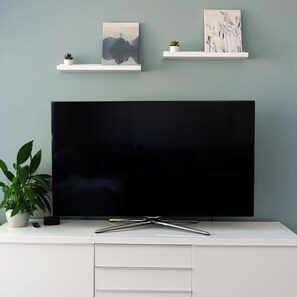 Deluxe appartement | Woonruimte | Televisie, Netflix, filmpremières en streamingdiensten