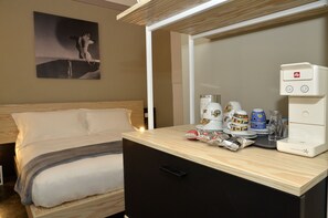 ジュニア スイート バルコニー | イタリアのフレッテ製シーツ、高級寝具、羽毛の掛け布団、低反発ベッド