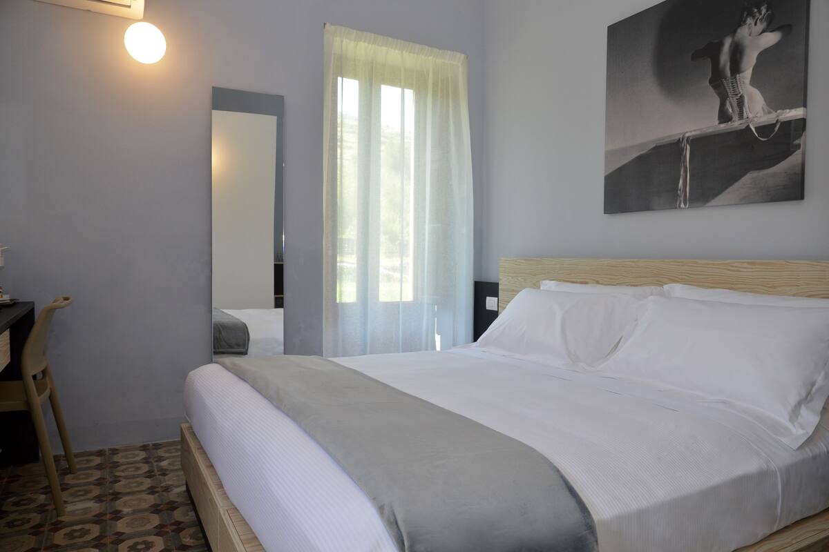 Double Room | Frette Italian sheets, premium bedding, down comforters